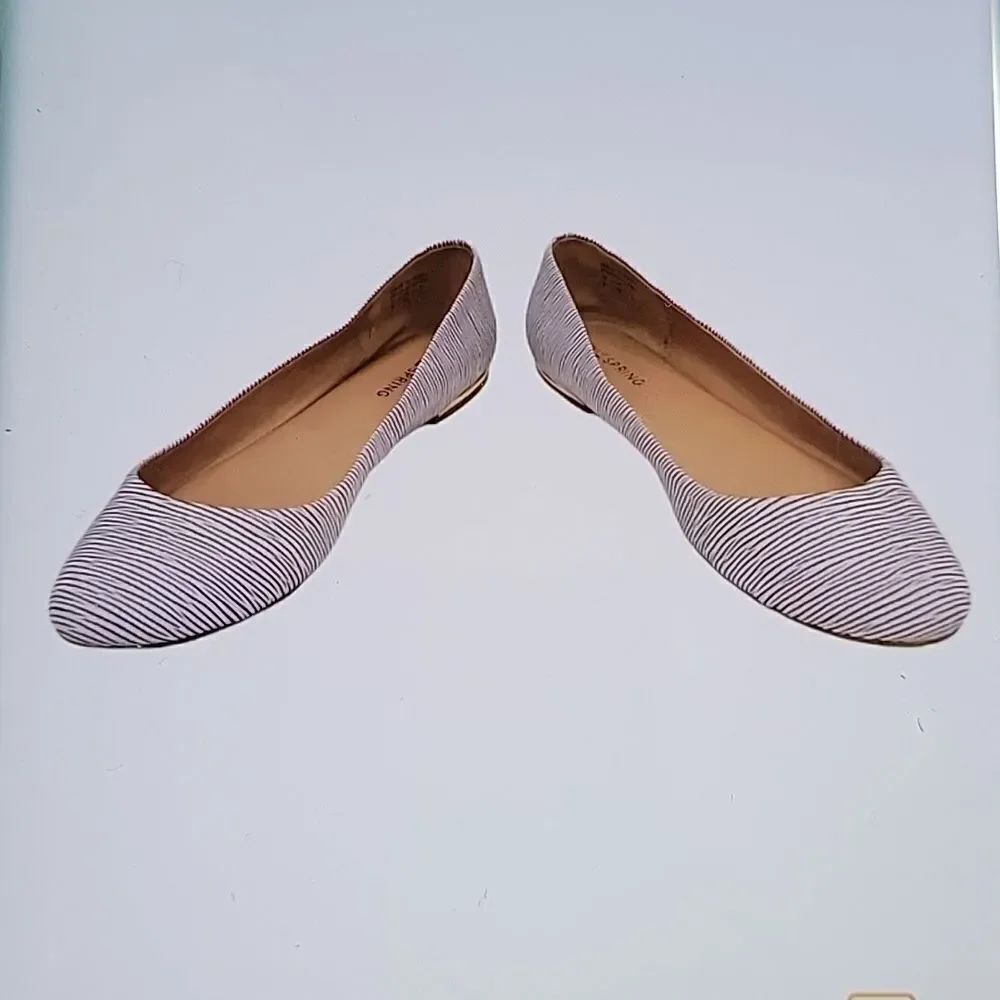 CALL IT SPRING ROUND TOE SLIP-ON WOMEN"S FLAT SHOE